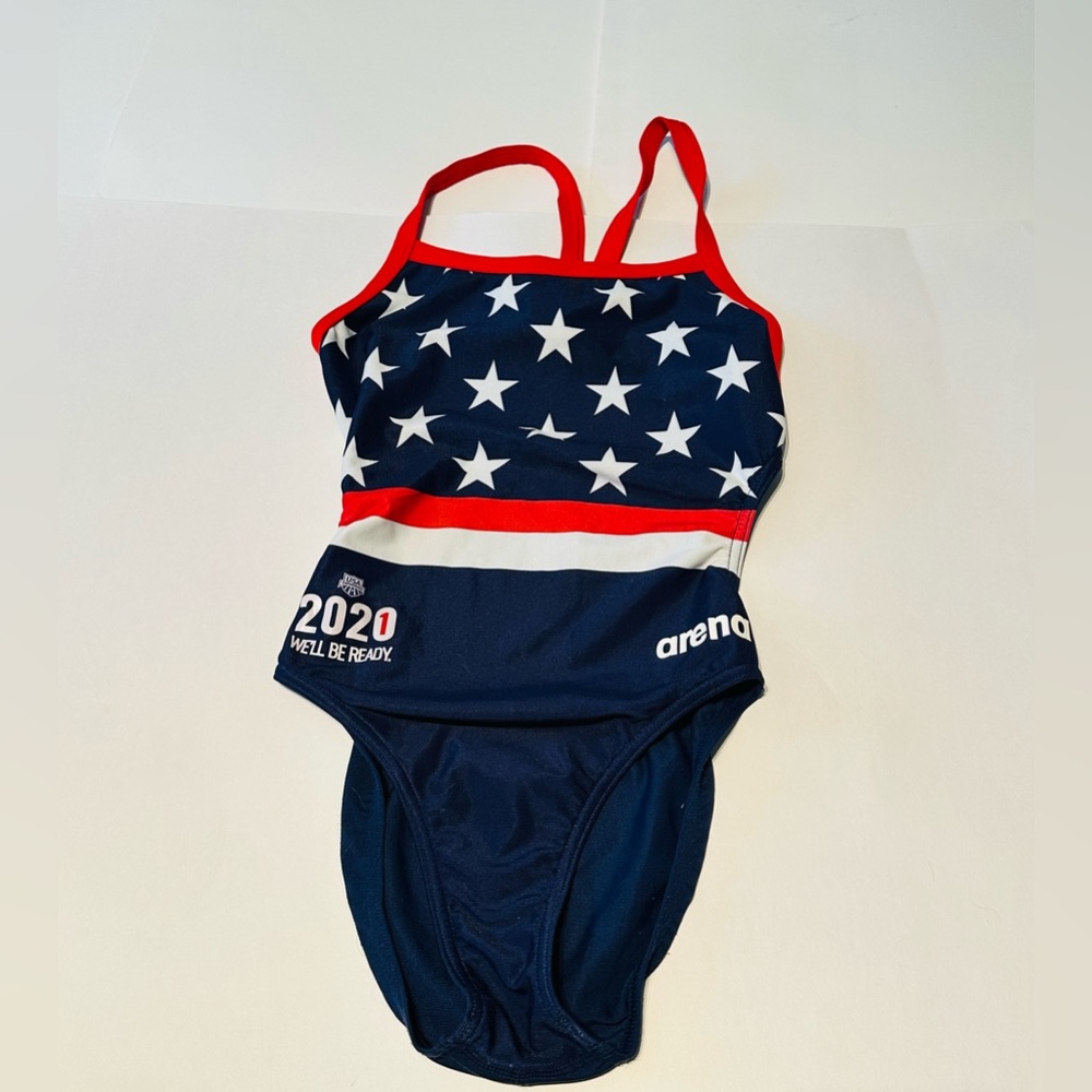 Arena Challenge Maxlife USA Swimming Olympics Size: 24